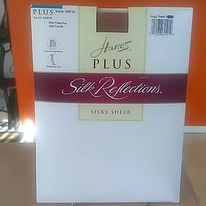Hanes Plus Pantyhose 💥💥💥💥💥